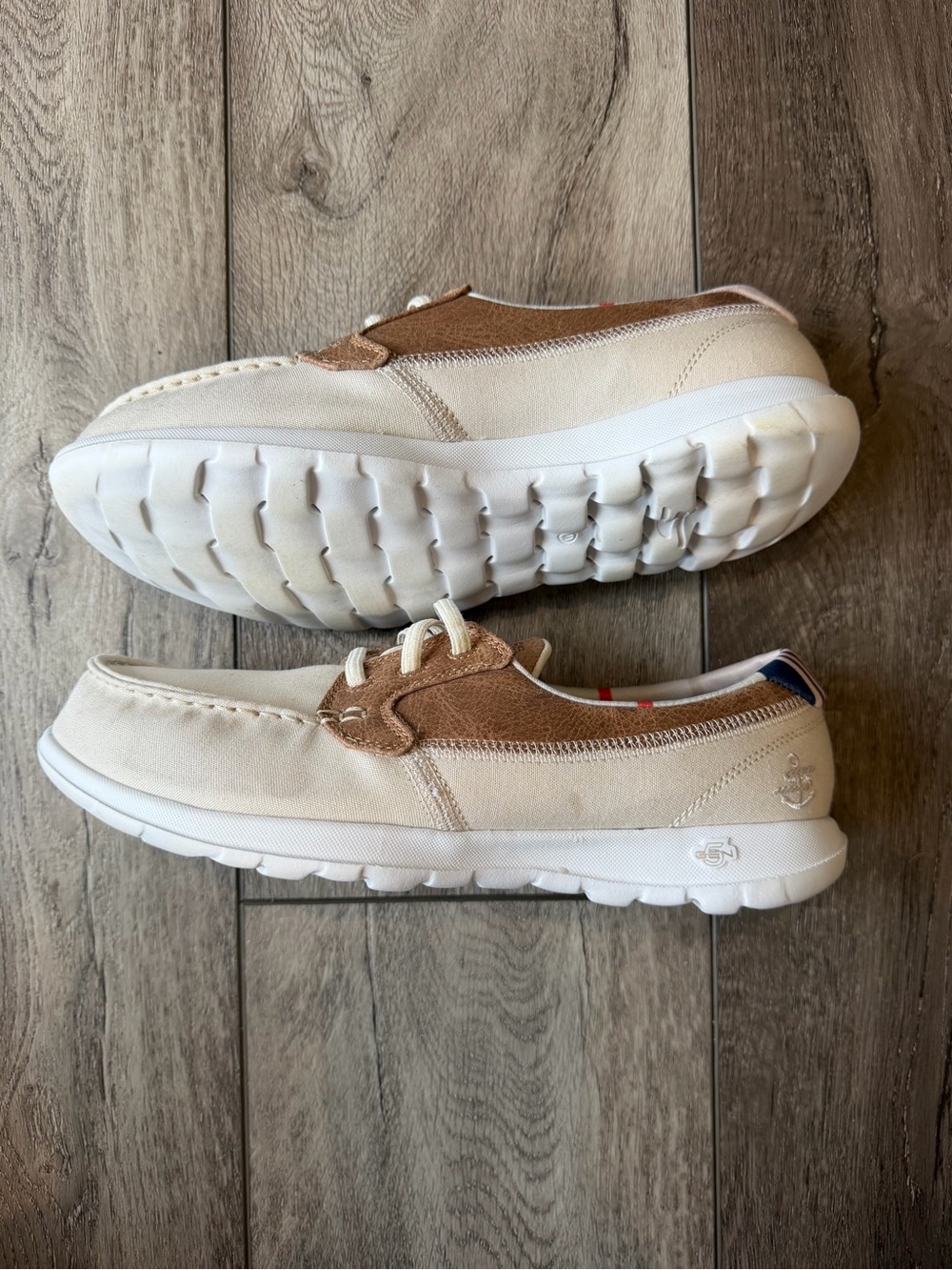 Skechers- Go Flex Radiant White and Brown Canvas Suede Boat Shoes - Picture 4 of 9